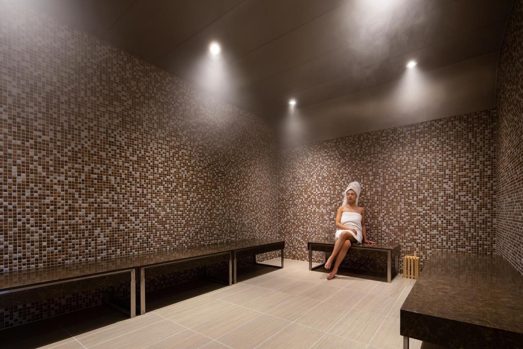Oakwood Residence Hanoi Esterno foto
