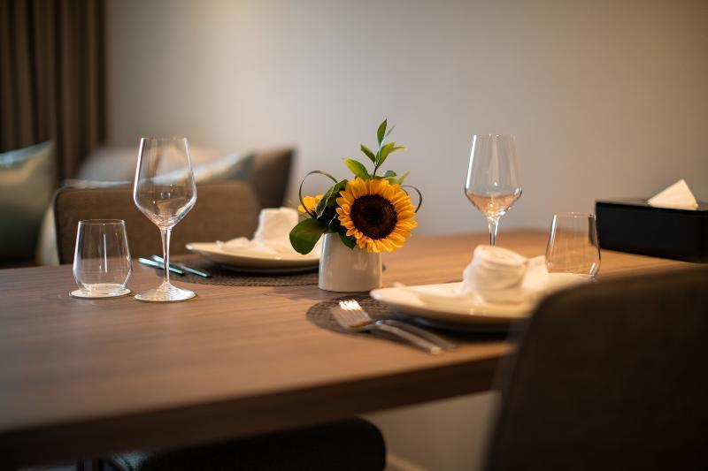 Oakwood Residence Hanoi Esterno foto